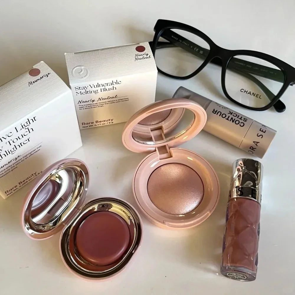 Rare Beauty Blush And Highlighter Are Long-lasting Non-caking Easy Apply Highly Pigmented Brightening And Individually Packaged